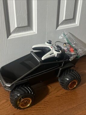 Cybertruck with remote